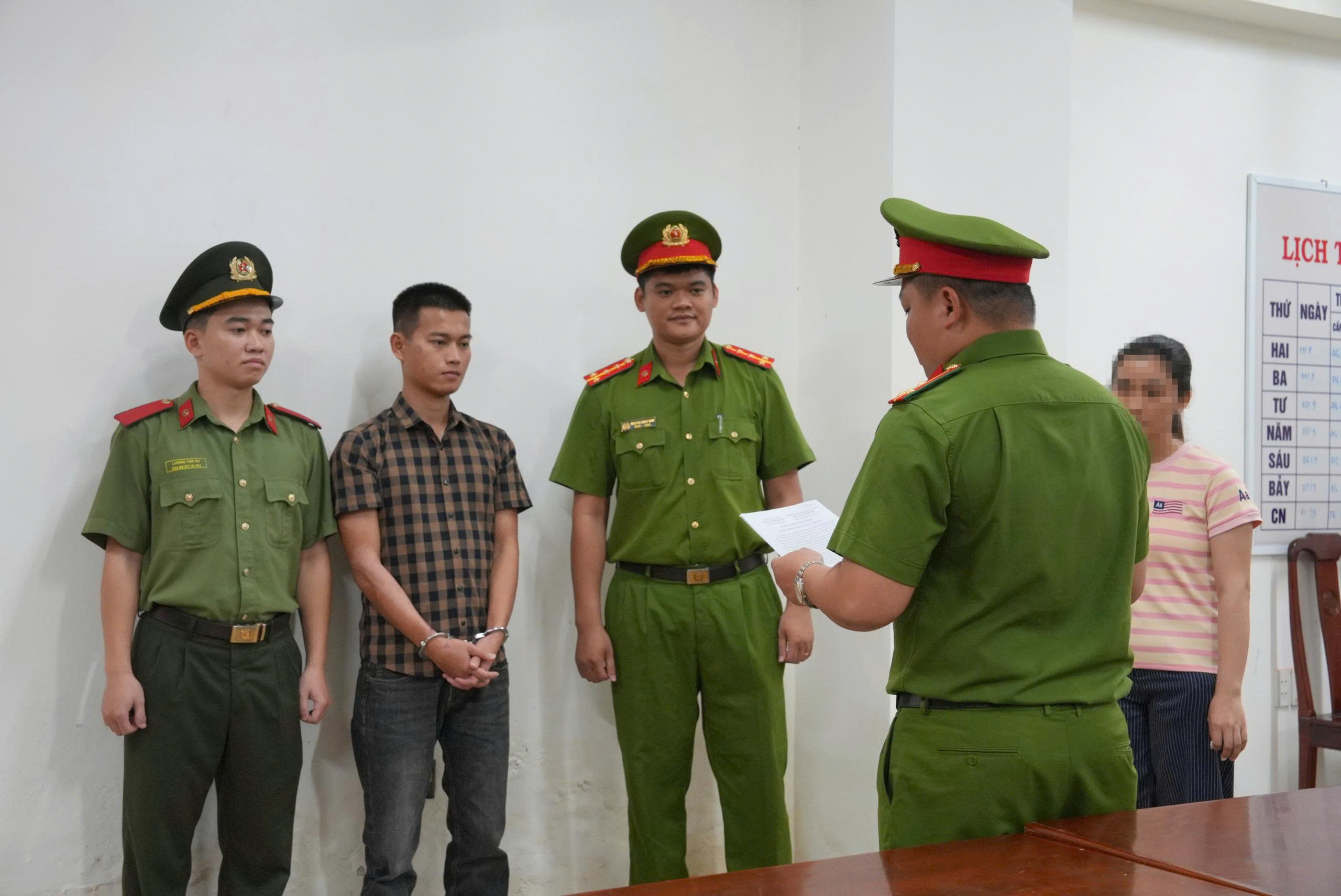Tạm giam người điều khiển dương tính ma túy, có nồng độ cồn cao sau vụ tai nạn chết ở Huế