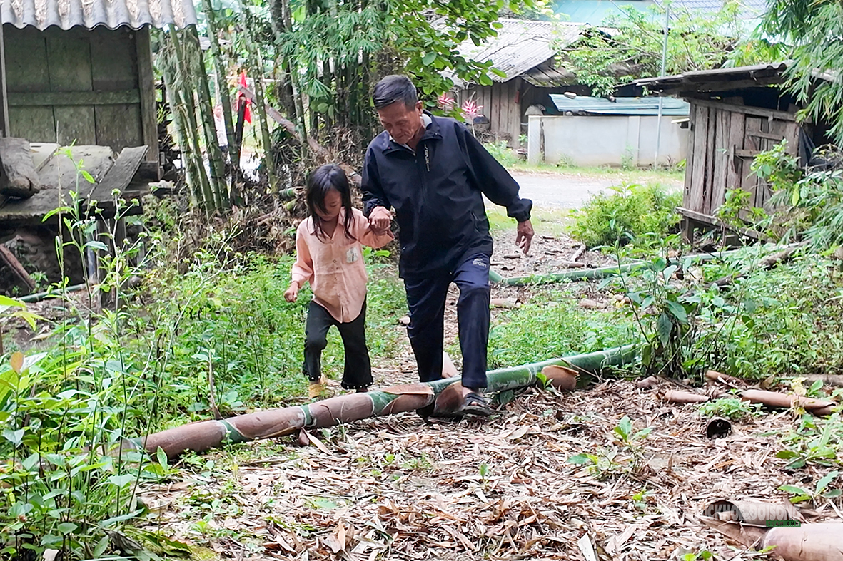 Hành trình khôi phục vận động cho bé vùng biên: từ khám tại nhà đến lộ trình phục hồi