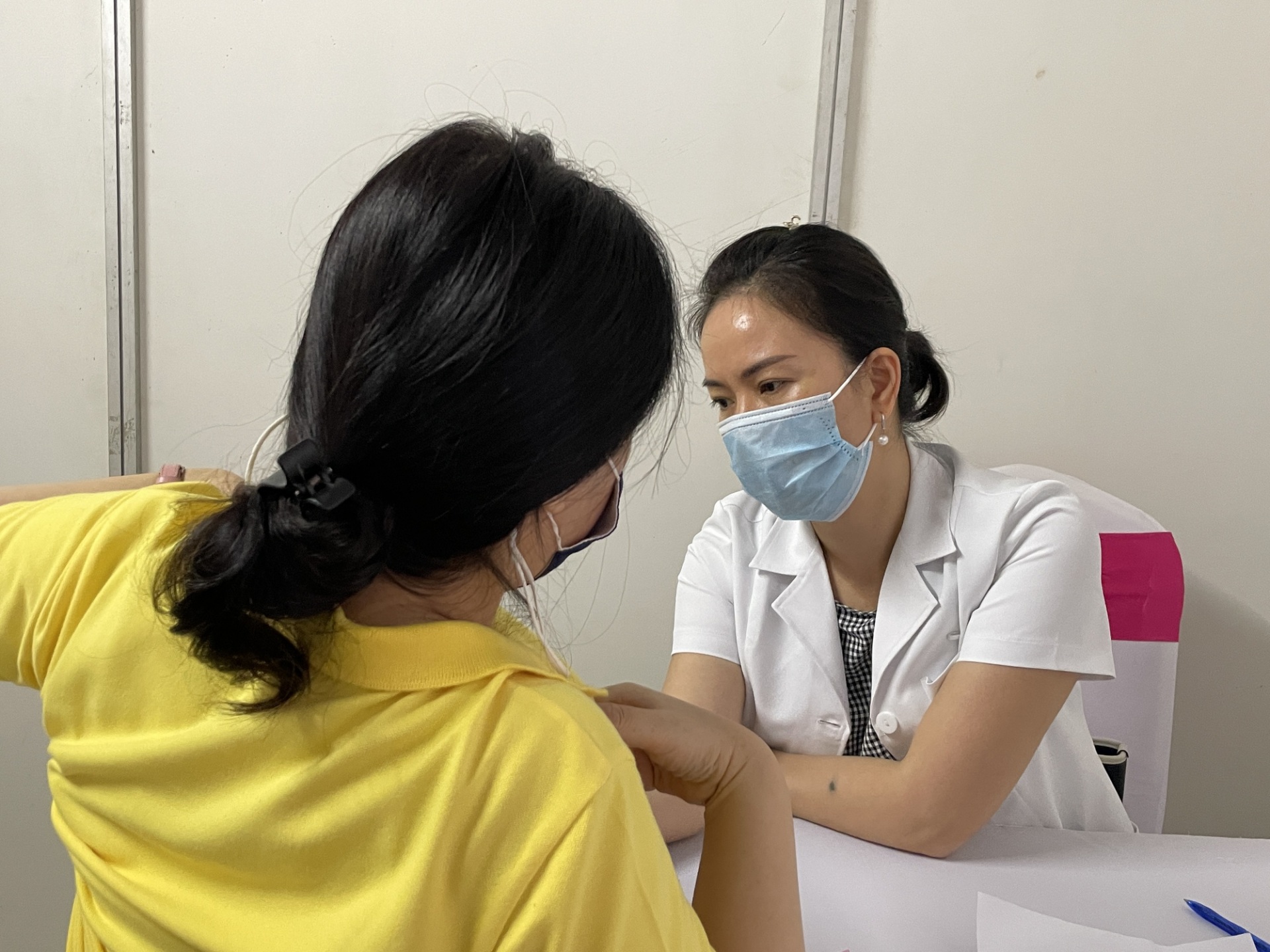 BHYT mở rộng chi trả cho khám định kỳ và sàng lọc: lộ trình, phạm vi và nguồn ngân sách