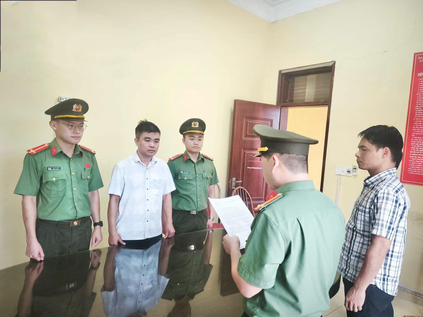 Khởi tố Nguyễn Văn Năm