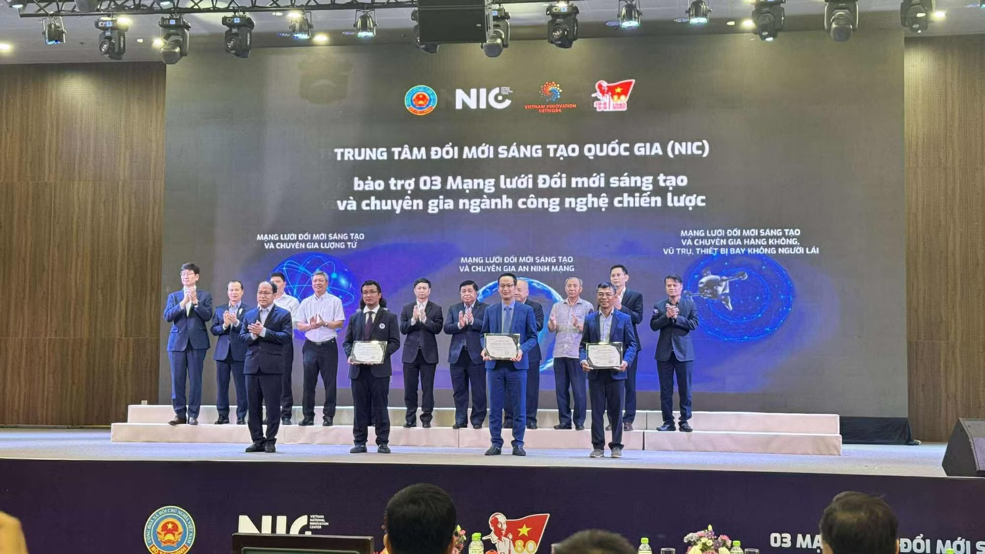 Hợp tác hàng không vũ trụ Việt Nam-Pháp: Cơ hội chiến lược và lộ trình hợp tác